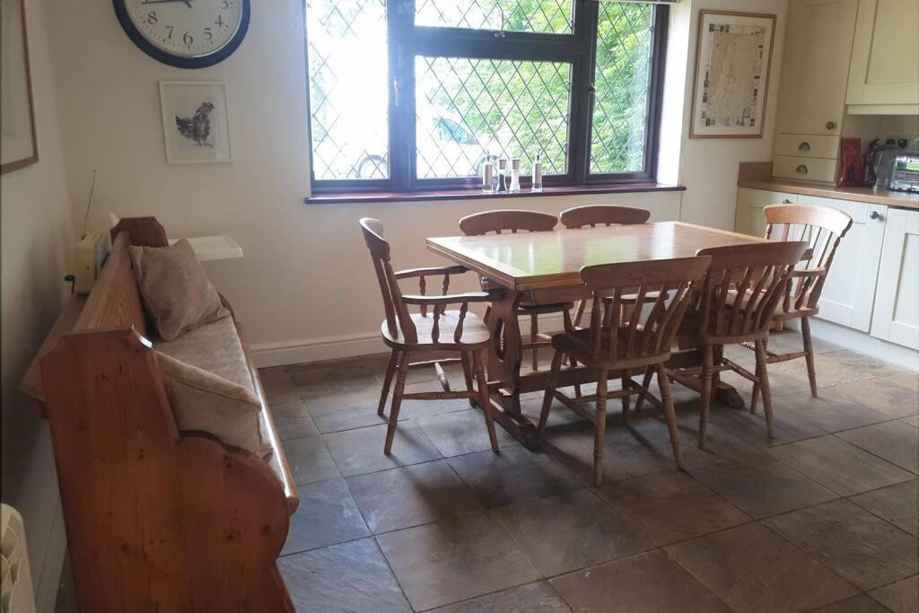 Ashwood Holiday Cottage. Ashford  Bagian luar foto