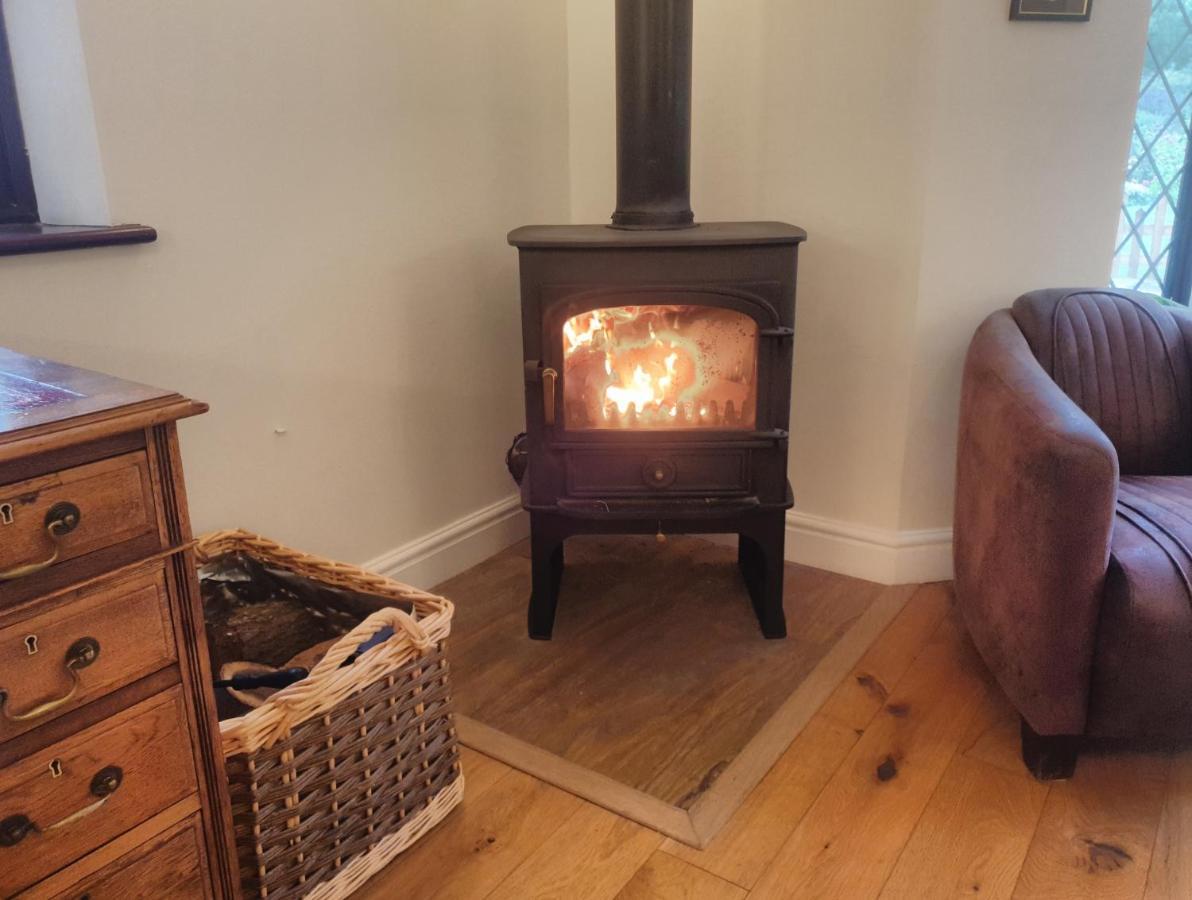 Ashwood Holiday Cottage. Ashford  Bagian luar foto